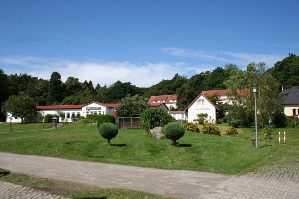 Zum Schlossgarten Ralswiek Bagian luar foto